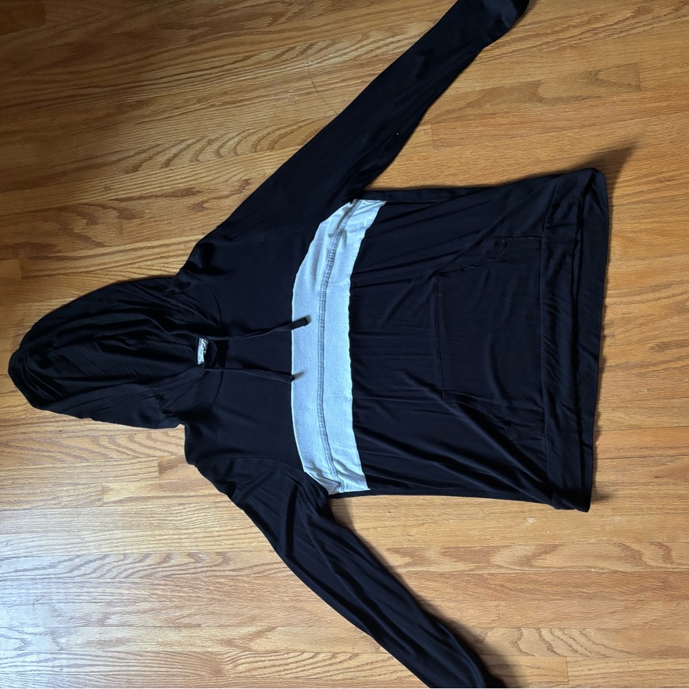 Pink Republic Black and Gray Women's Sweater